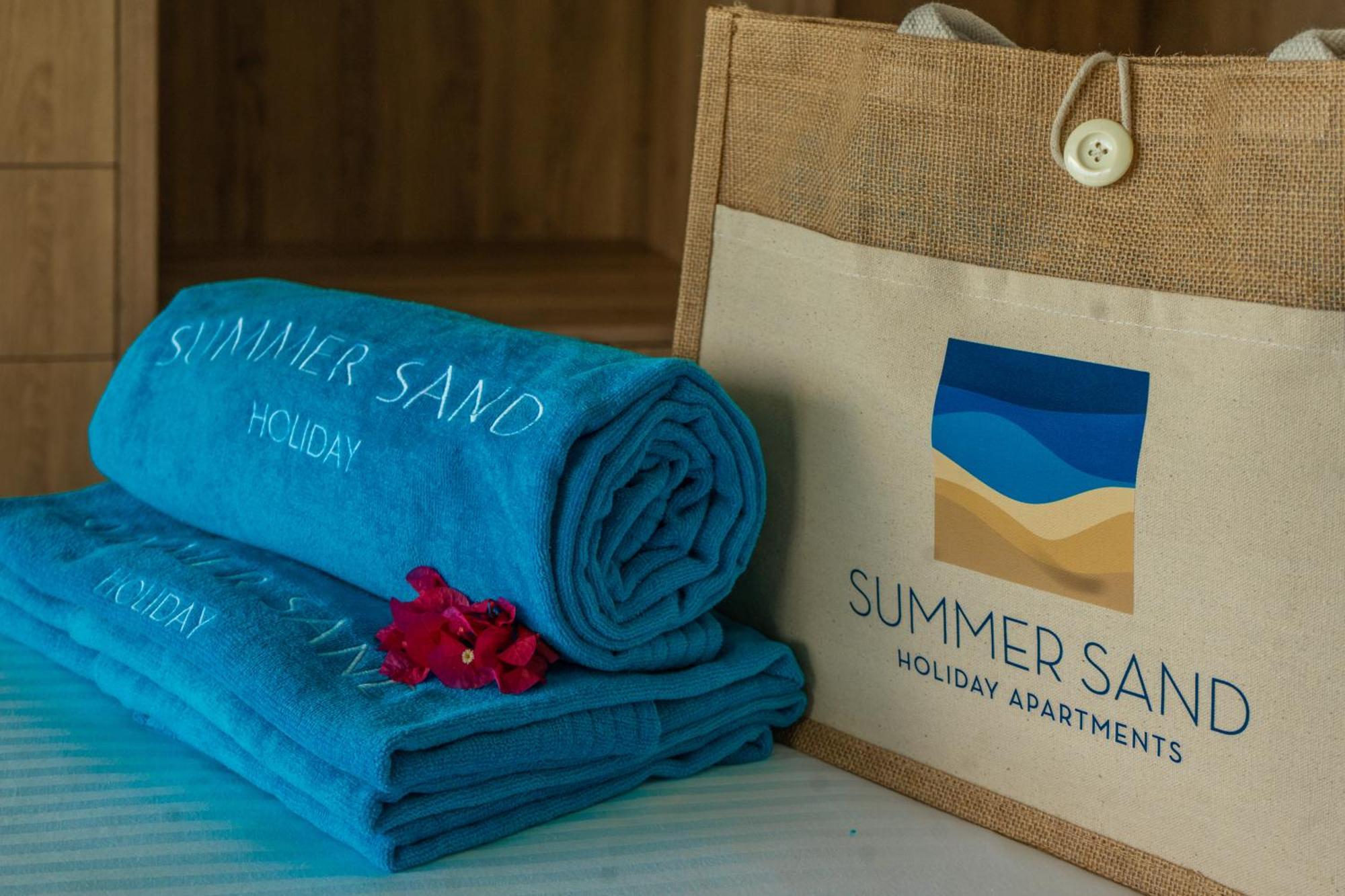 Summer Sand Holiday Apartments Beau Vallon  Extérieur photo