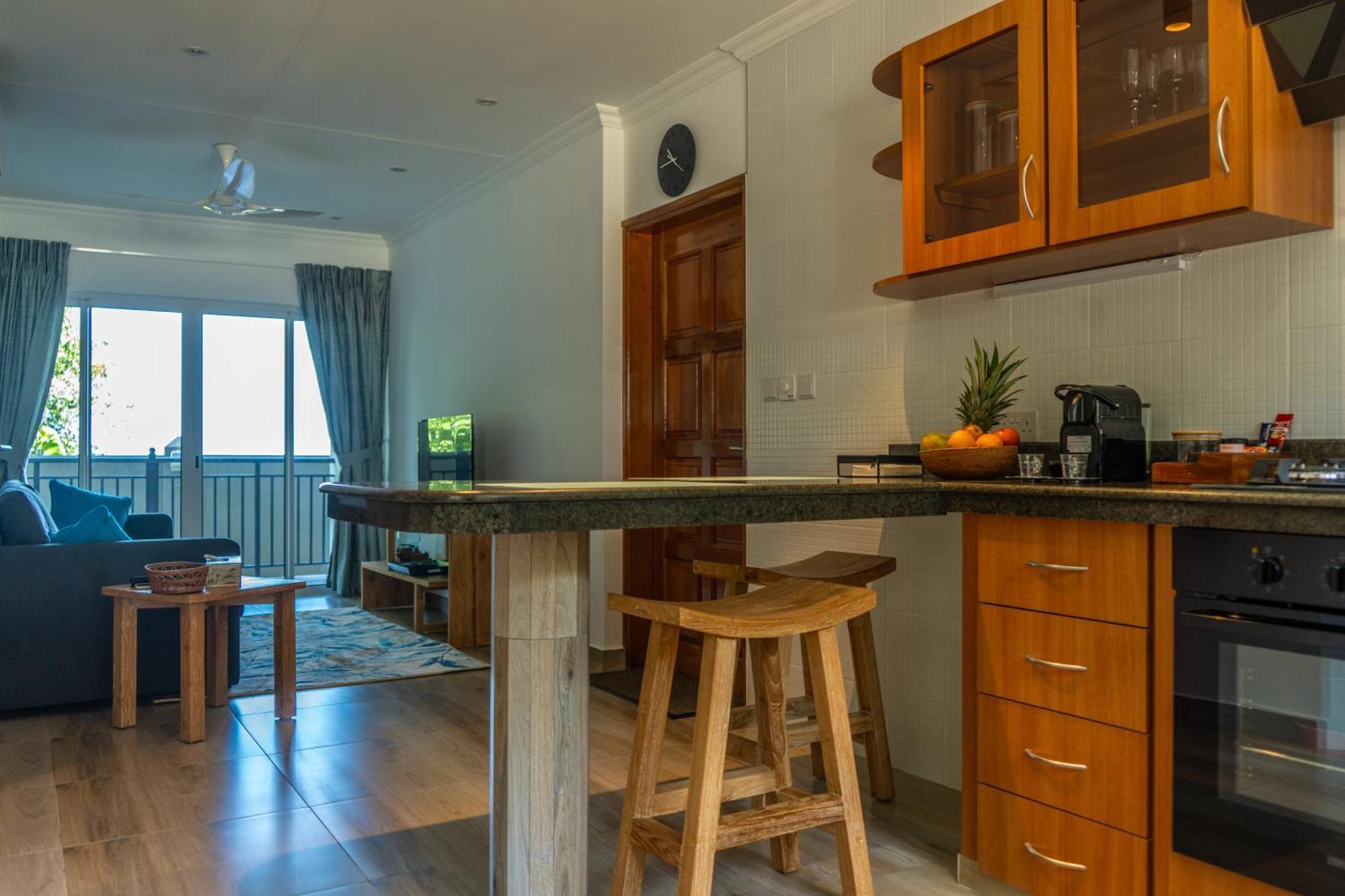 Summer Sand Holiday Apartments Beau Vallon  Extérieur photo