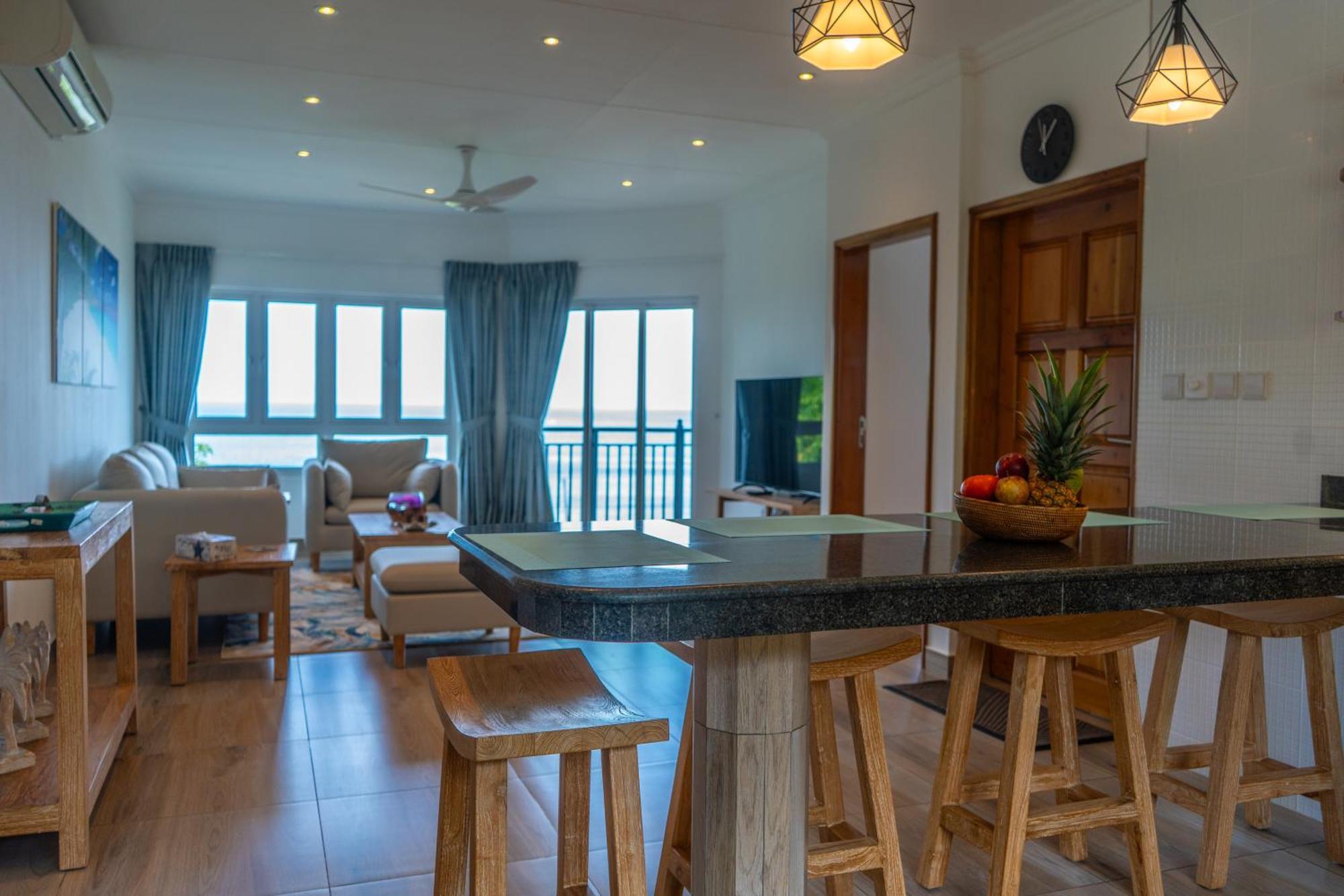 Summer Sand Holiday Apartments Beau Vallon  Extérieur photo